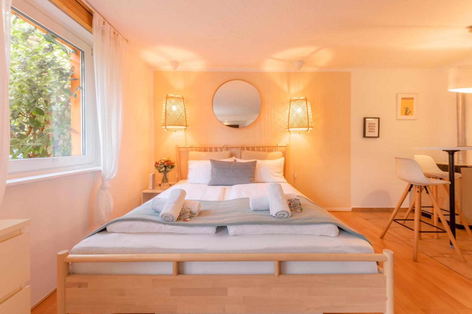 Studio-Apartment Zentral & Gemuetlich Sophienstrasse Kassel Esterno foto