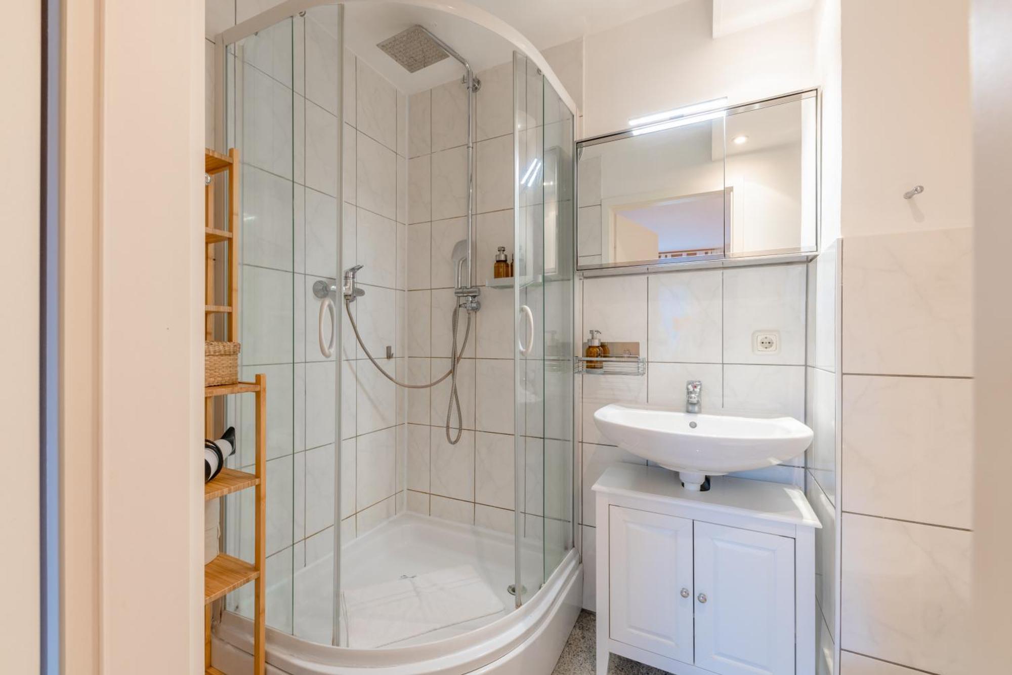Studio-Apartment Zentral & Gemuetlich Sophienstrasse Kassel Esterno foto