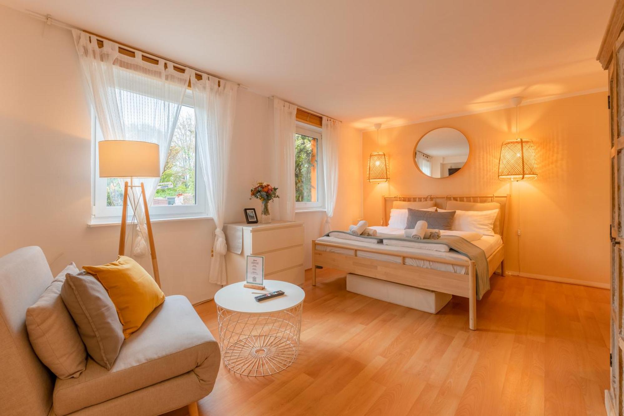 Studio-Apartment Zentral & Gemuetlich Sophienstrasse Kassel Esterno foto